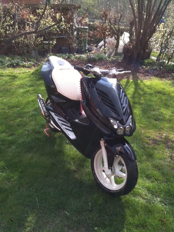 Yamaha aerox LCDD ts7t \\SOLGT// billede 1