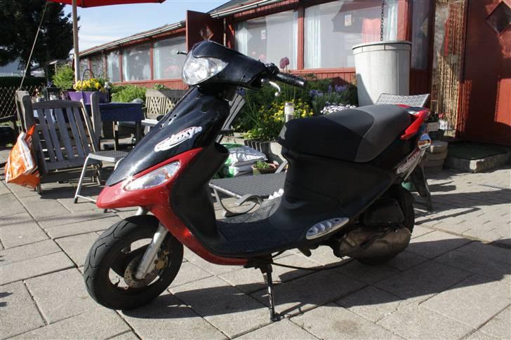 PGO Galaxy billede 2