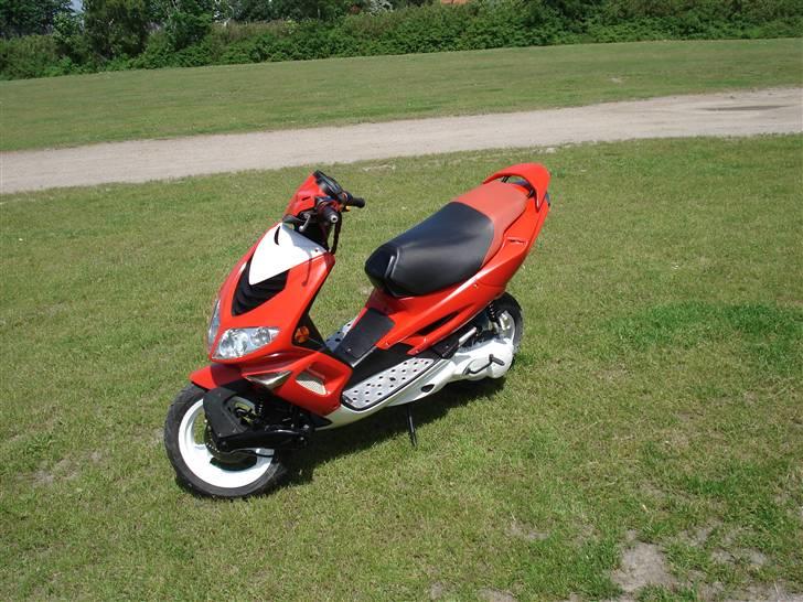 Peugeot Speedfight 2 Wrc billede 1