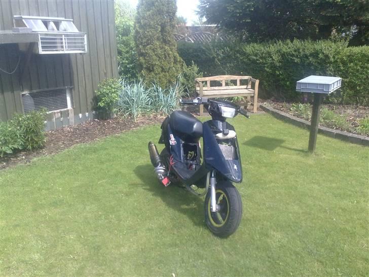 Yamaha jog as solgt billede 2