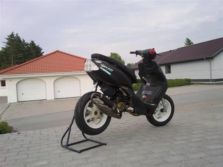 Yamaha jog r solgt  billede 6