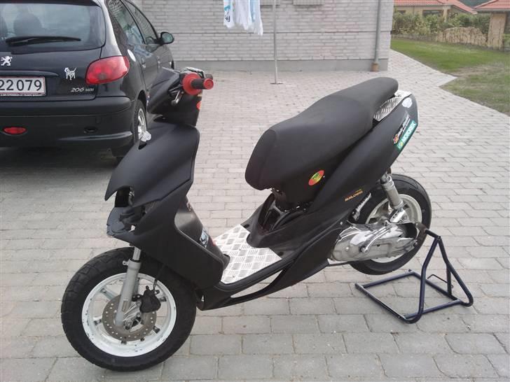 Yamaha jog r solgt  billede 9