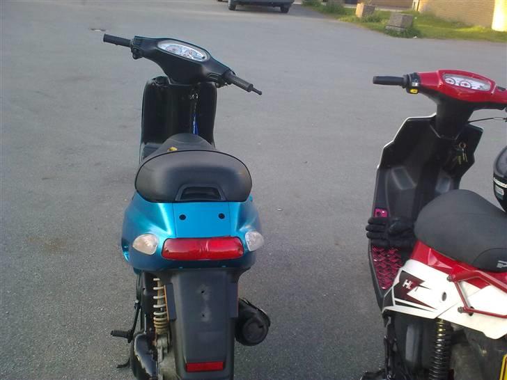 Piaggio typhoon (totalt skadet) billede 5