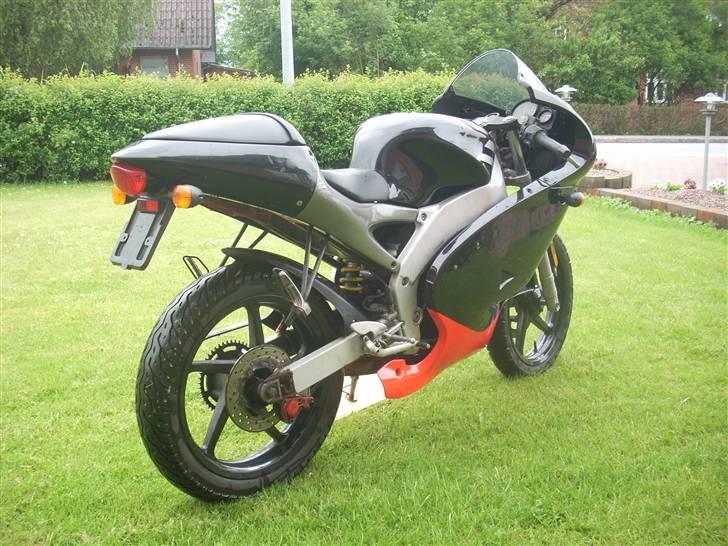 Aprilia RS 50 BYTTET ;) billede 1