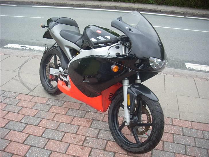 Aprilia RS 50 BYTTET ;) billede 2