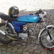 Yamaha 4 gear