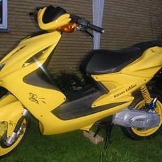 Yamaha Aerox R (SOLGT)