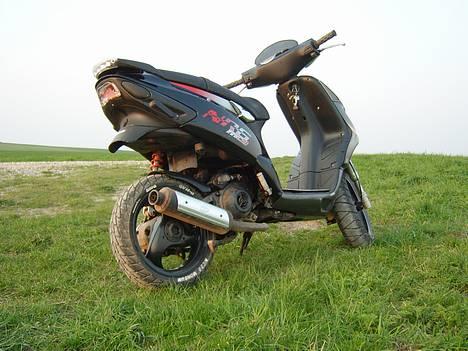 Piaggio NRG MC3 (SOLGT) billede 4
