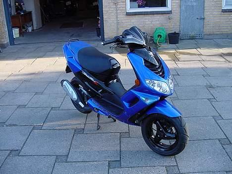 Peugeot Speedfight 2 SOLGT billede 1
