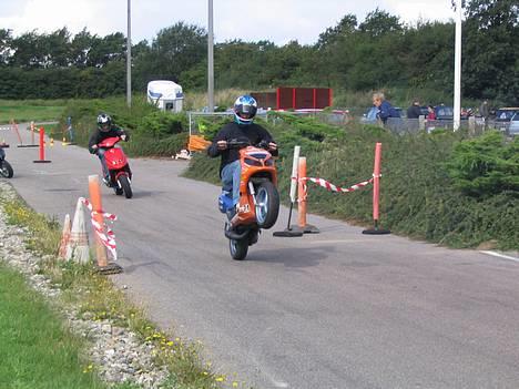 Piaggio NRG LC | Rolling burning. billede 5