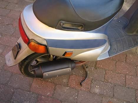 Piaggio Zip (solgt) billede 7