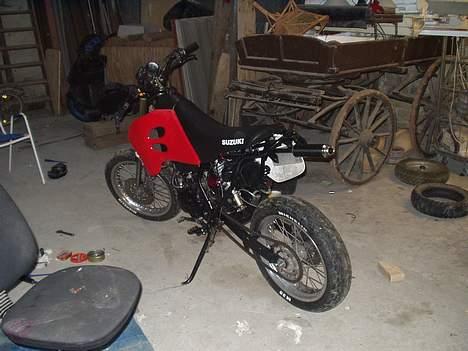 Suzuki SMX -yellow beast- billede 3