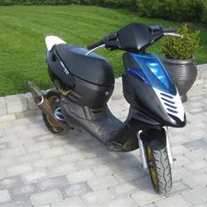 Aprilia sonic TILSALG