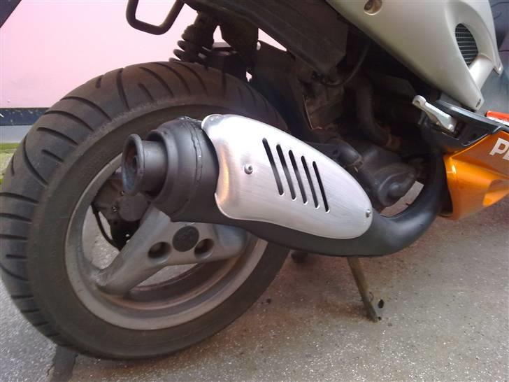 Peugeot Speedfight 1 LCE - ny malet udstødning billede 11