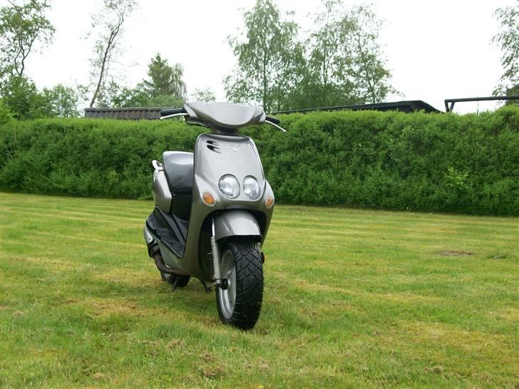 Yamaha neos totalskadet  billede 1