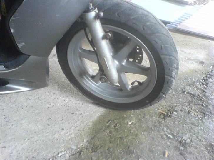 Yamaha jog r *Solgt* billede 2