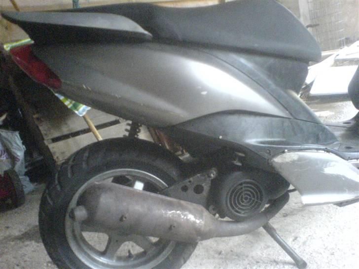 Yamaha jog r *Solgt* billede 3