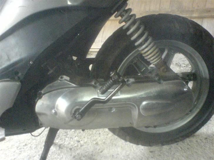 Yamaha jog r *Solgt* billede 5