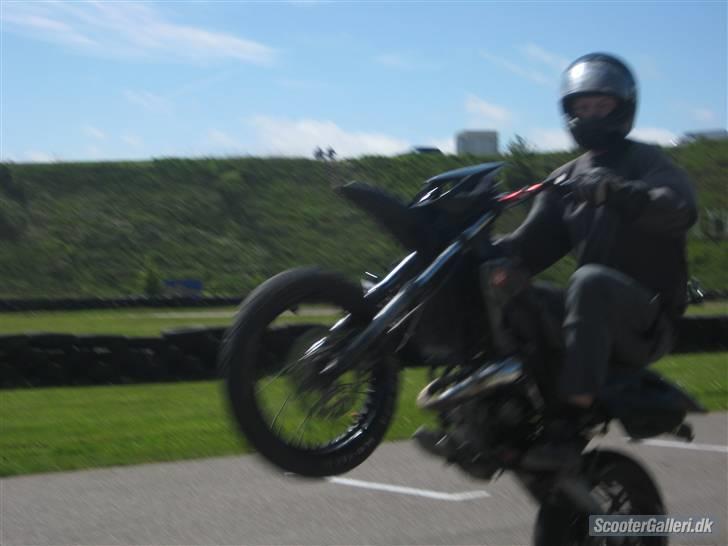 Derbi Senda SM Xtream solgt - ASW 2010 billede 17