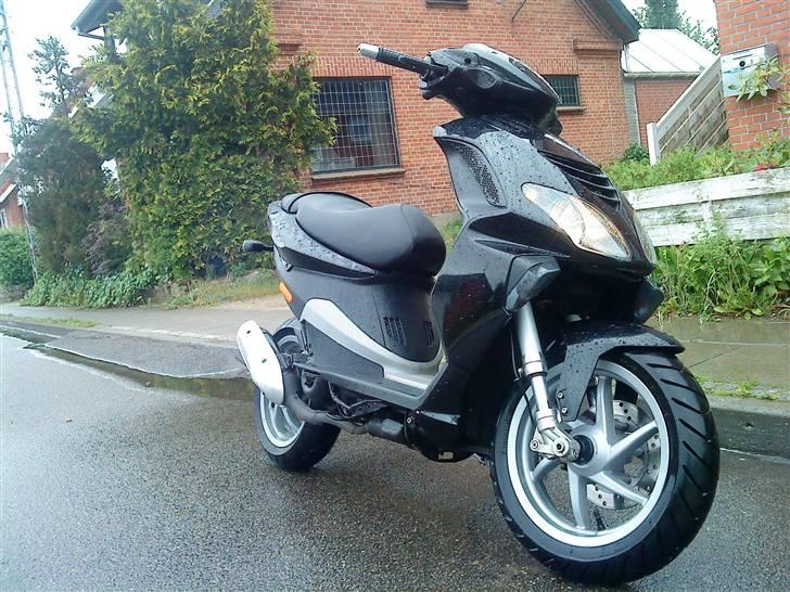 Piaggio NRG Power DT  billede 1