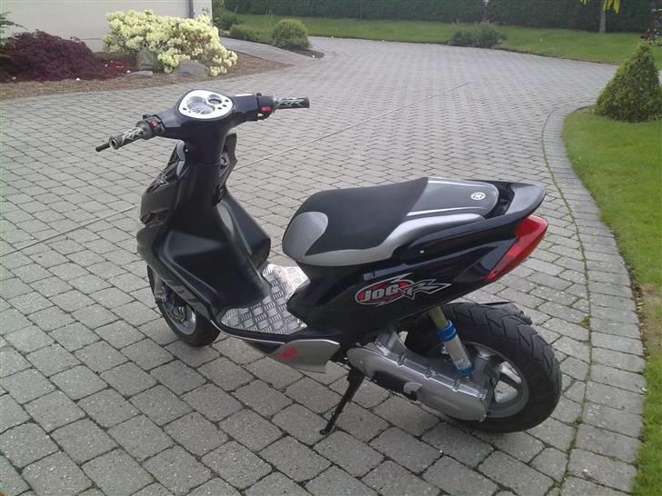 Yamaha jog r solgt billede 8