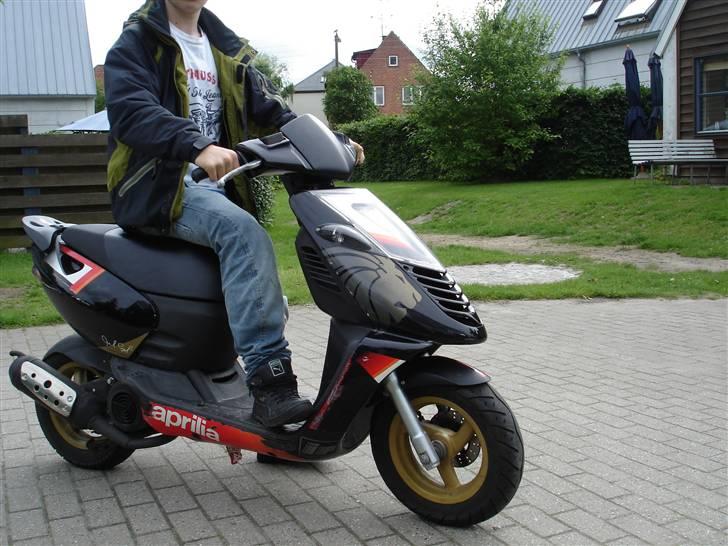 Aprilia sonic [SOLGT for 5500kr] - perfekt og sidde på :D billede 6