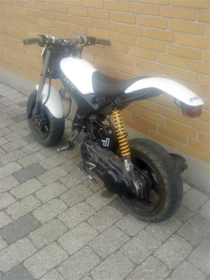 Suzuki Street Magic SOLGT billede 4