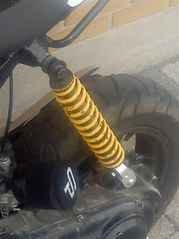 Suzuki Street Magic SOLGT billede 5