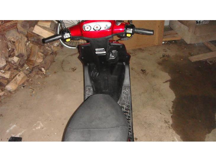 {{currentPhoto.altText}} billede {{currentPhoto.number}}