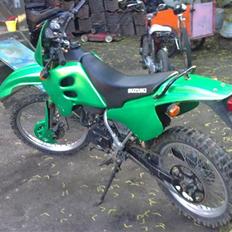 Suzuki Rmx
