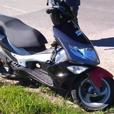 PGO G-MAX