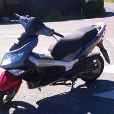 PGO G-MAX