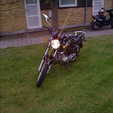 Yamasaki yamasaki ym50-8b solgt