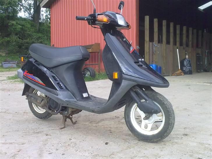 Honda Vision solgt - Som den står efter en lille vask og renovering... billede 1