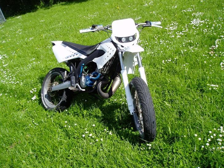 Derbi Senda sm solgt billede 1