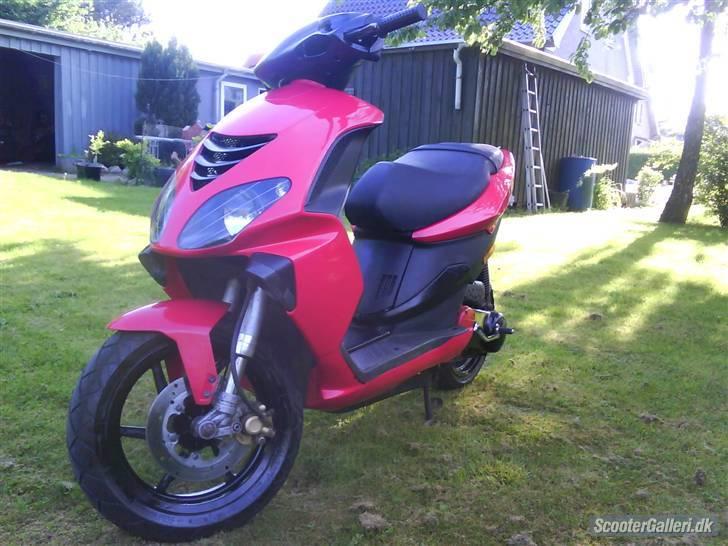 Piaggio NRG POWER DT  billede 2