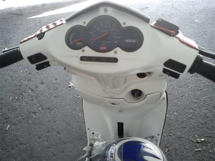 Aprilia Sonic billede 5