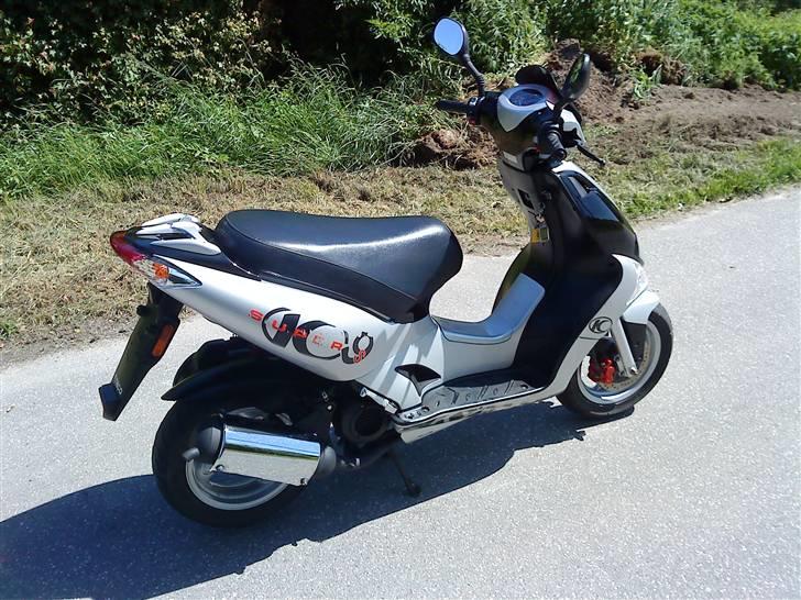 Kymco super 9 solgt billede 2