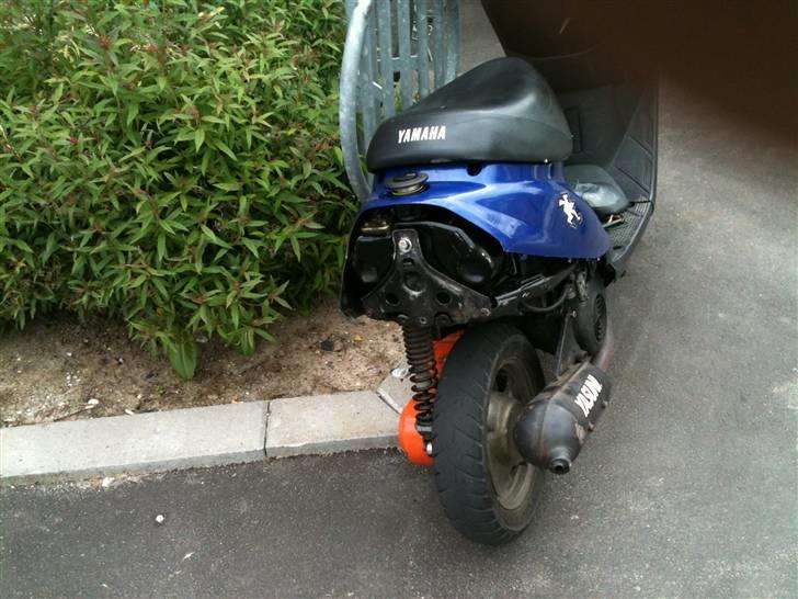 Yamaha jog AS byttet billede 10
