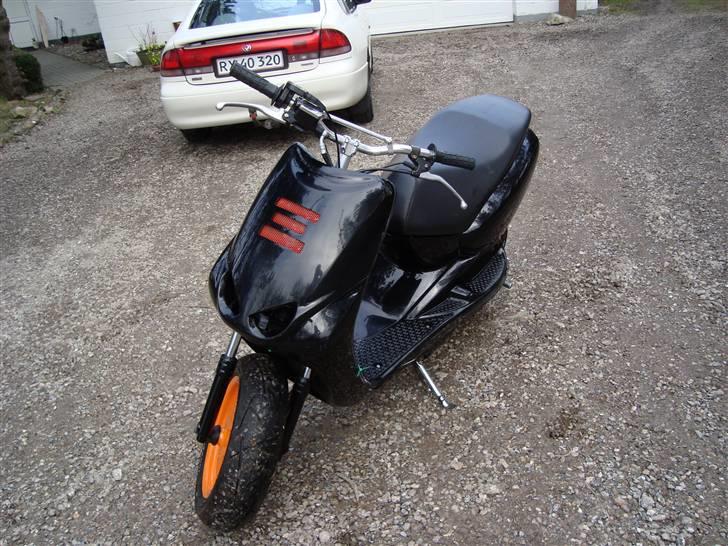 Yamaha neos billede 1