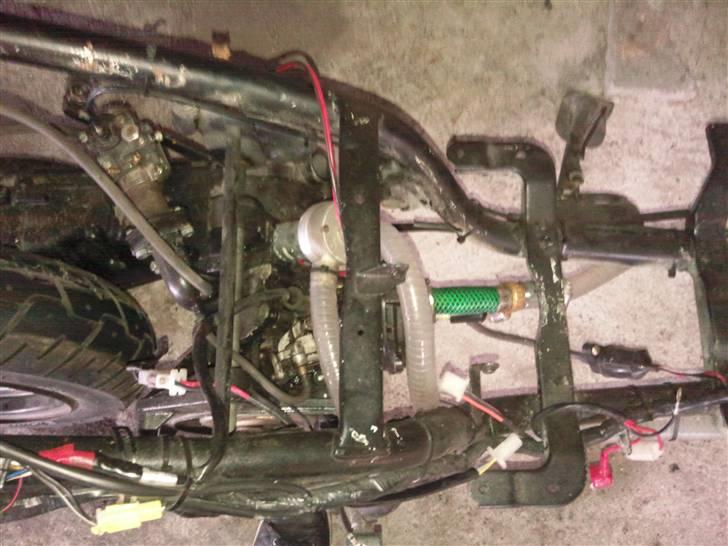 PGO hot 50 lc banejern billede 3