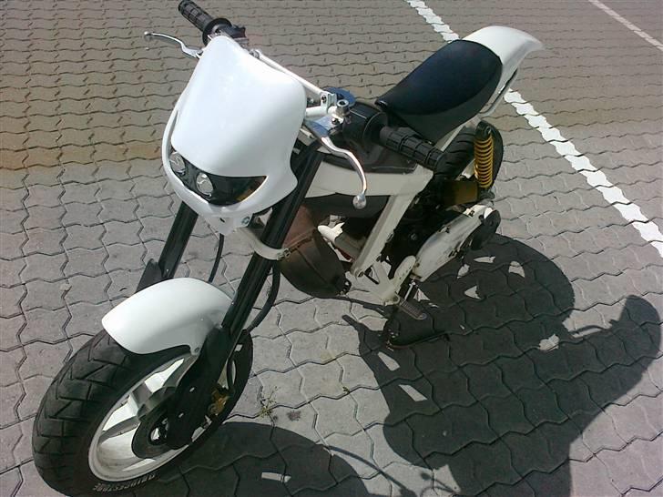 Suzuki street magic billede 4