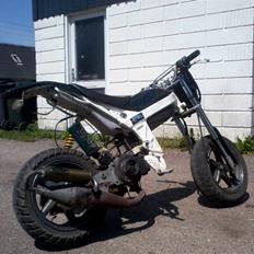 Suzuki Gade Magic - [Bytte-Sonic