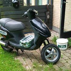 Piaggio Zip / Lx50 