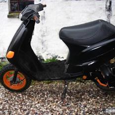 Piaggio Zip 