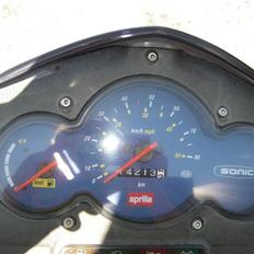 Aprilia sonic