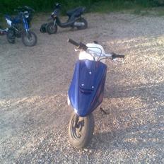 Yamaha jog (BYTTET)