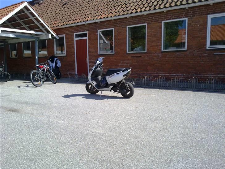 Aprilia sonic solgt billede 9