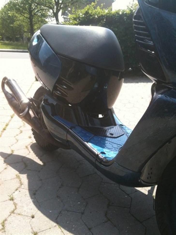 Aprilia Sonic ( AIRBRUSH ) BLÅLYN billede 3