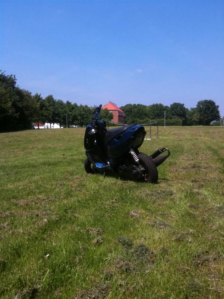 Aprilia Sonic ( AIRBRUSH ) BLÅLYN billede 13